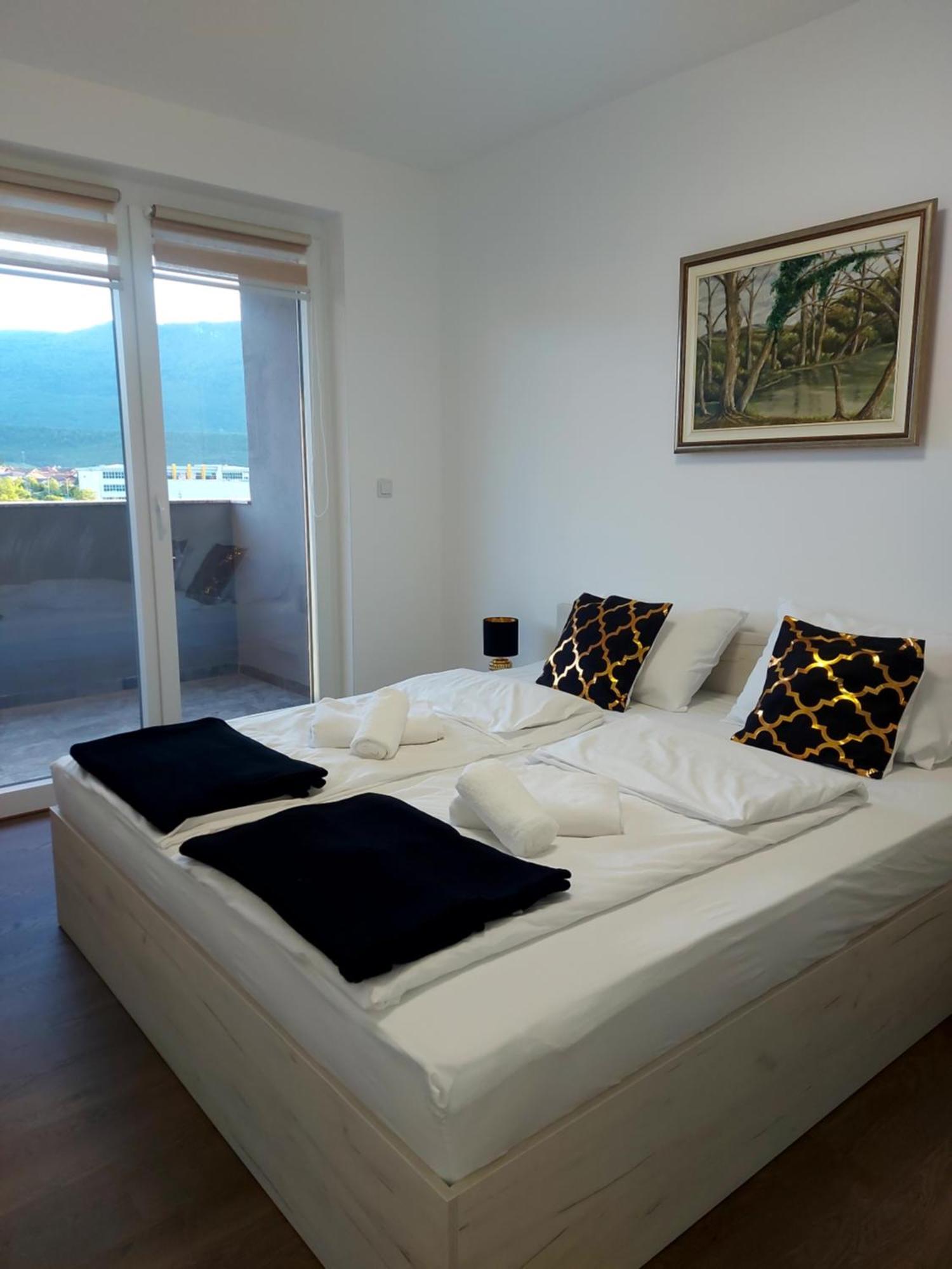 Pinocchio Apartment บีฮัช ภายนอก รูปภาพ